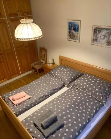 Bonus Heviz Apartman Exterior photo